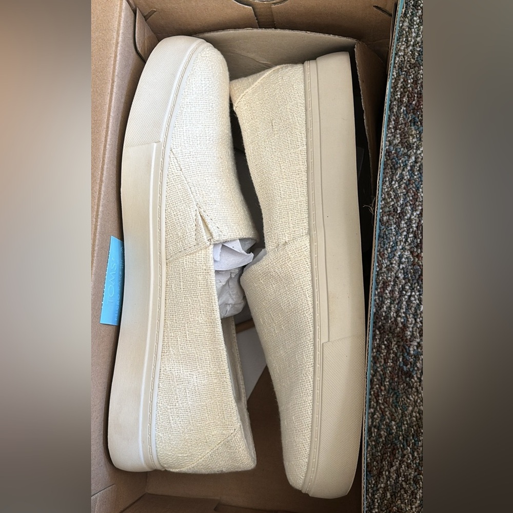 Women’s TOMS- Kameron Slip On
